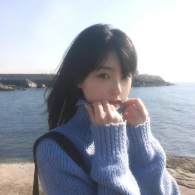 树下有片红房子